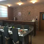 Ivankovic מלון 3*
